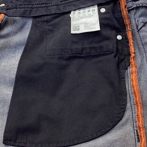 Preloved Hugo Boss Handcrafted jeans. Dark wash with button fly. - Picture 15 of 16
